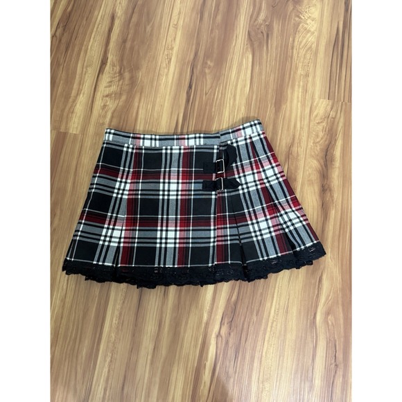 Studio Y Dresses & Skirts - Y2K Red Black Plaid Mini Skirt Black Lace Trim Goth Grunge Punk Academia 5/6